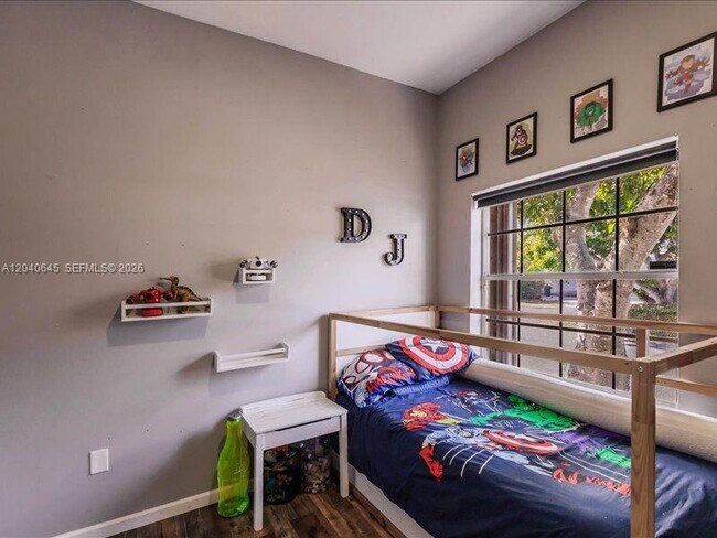 Building Photo - 21475 SW 90th Pl