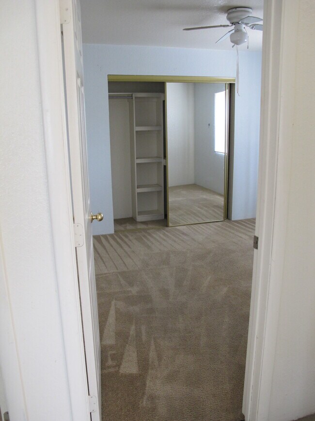 Building Photo - 1620 N Fremont Ave