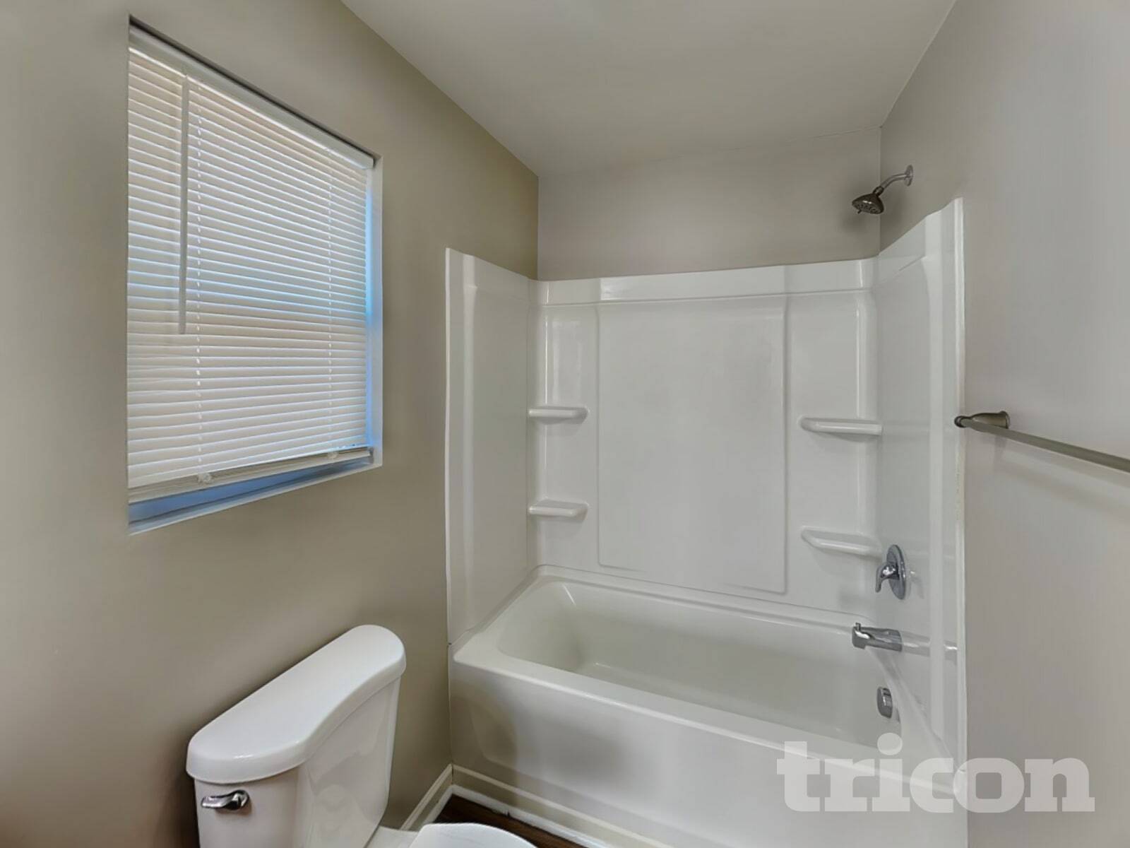 Building Photo - 2491 Marthas Ridge Dr