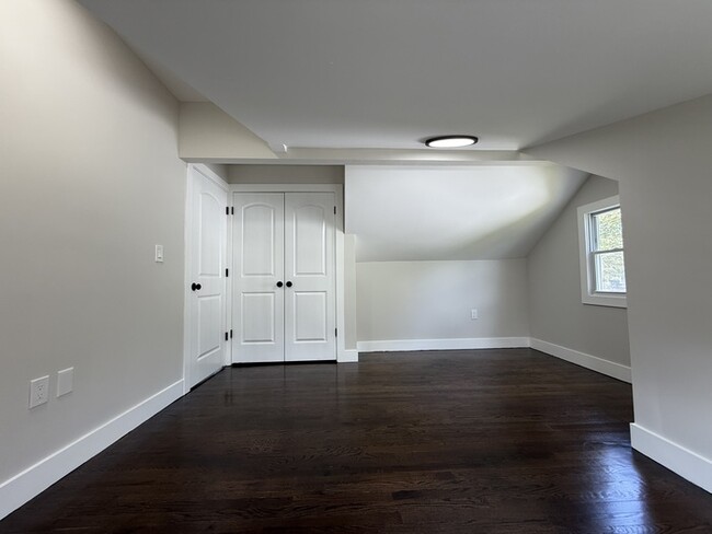 Building Photo - 1471 Frances Ln