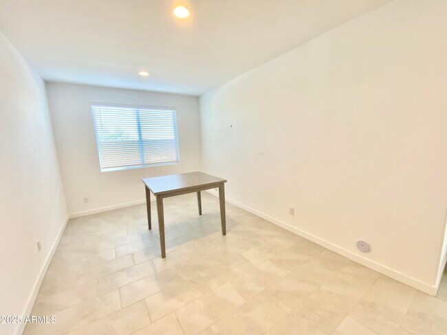 Building Photo - 3360 S 155th Ln