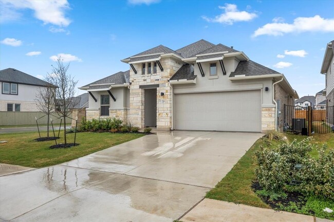 Primary Photo - 216 Hollister Dr