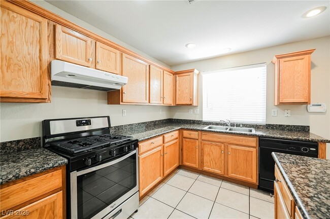 Building Photo - 4599 Deer Forest Ave