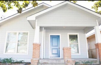 Building Photo - 7706 Canal St