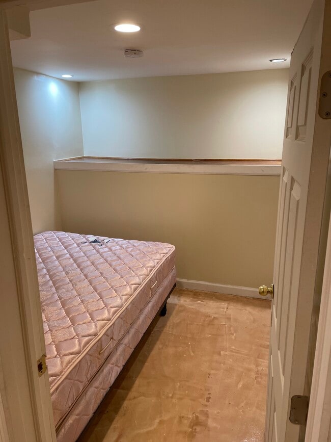 Building Photo - 1887 Joshuas Path