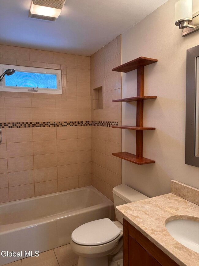 Building Photo - 46 Velina Dr