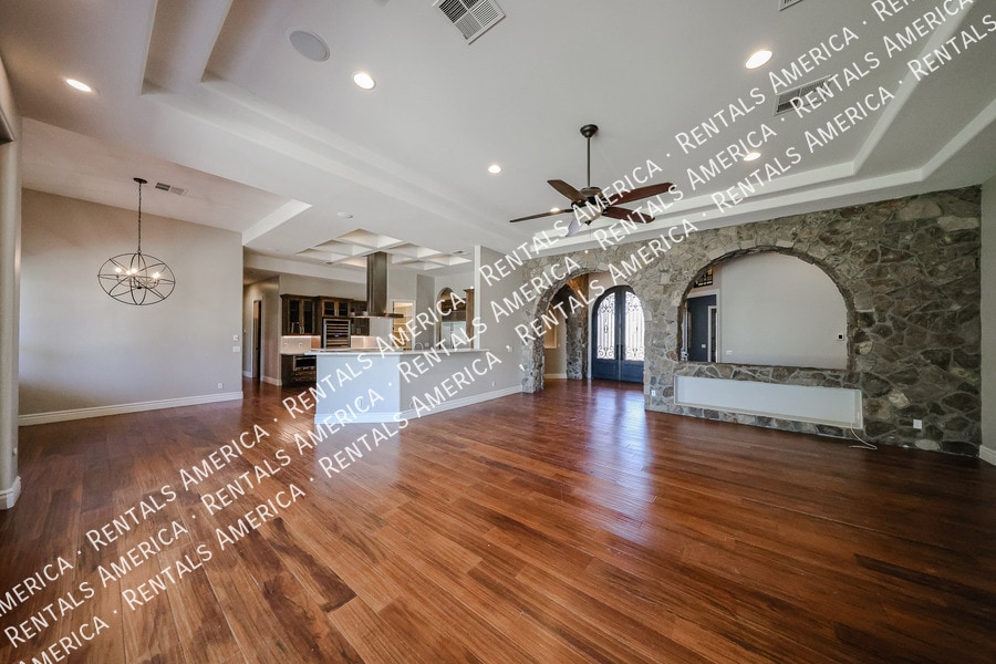 Building Photo - 4430 E Gemini Pl
