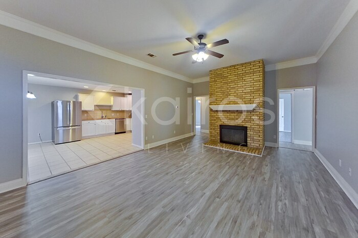 Building Photo - 8407 Taos Dr