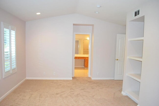 Building Photo - Wonderful Detached Home in Sought After San Ramon Neighborhood ! Trevari at Gale Ranch !