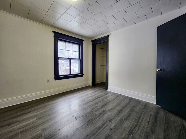 Building Photo - 434-438 Emerson Street