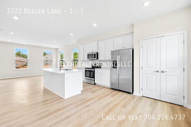 Building Photo - 3322 Beeler Ln
