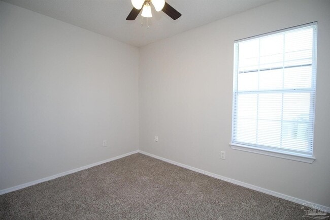 Building Photo - 509 Wood Crest Way