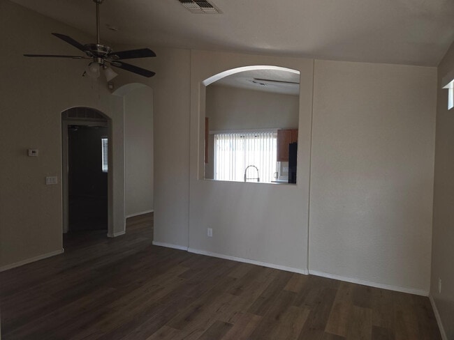 Building Photo - 229 S 125th Ave