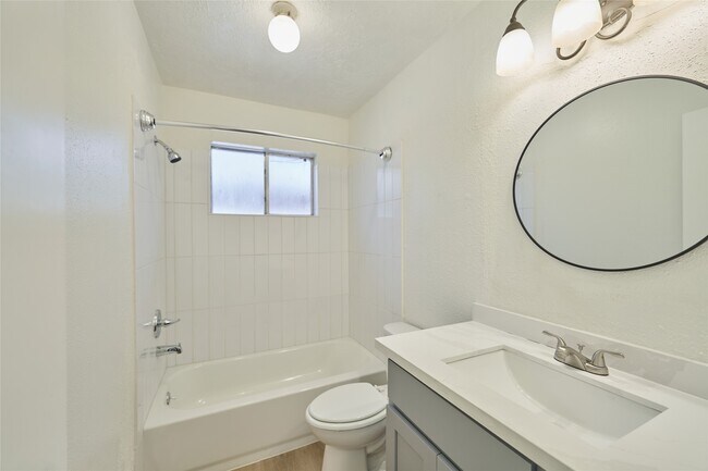 Building Photo - 21510 N Tangle Creek Ln