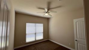 Building Photo - 1416 Snowberry Dr