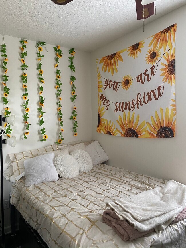 Bedroom. Full size bed - 240 Onley Rd