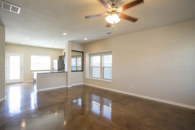 Building Photo - 4506 Truth Wy