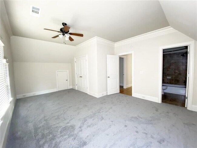 Building Photo - 286 Morgan Pl SE