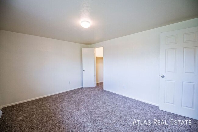Building Photo - 7240 Tennyson St