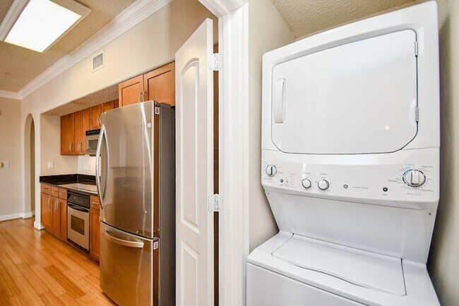 Building Photo - 2299 Lone Star Dr
