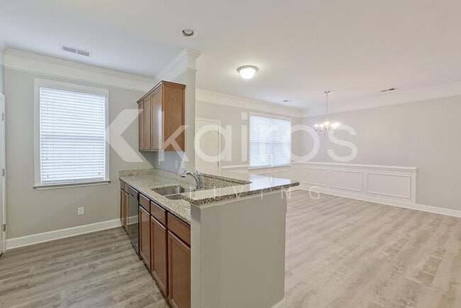 Building Photo - 141 Whitton Ct