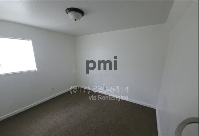 Building Photo - 1311 E 11th St