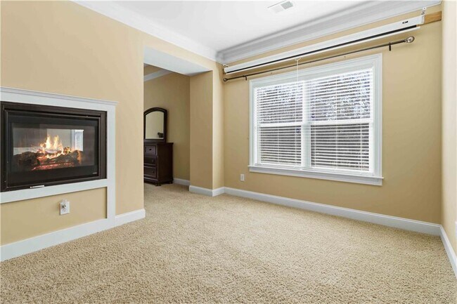 Building Photo - 5310 Breckinridge Ln