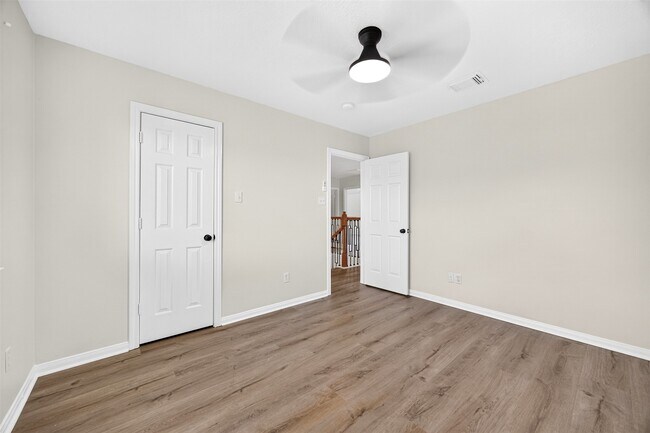 Building Photo - 17243 Valemist Ct