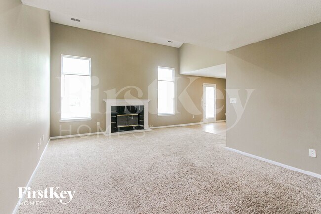 Building Photo - 353 Watercress Way