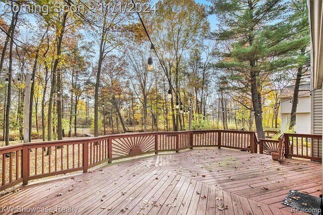 Building Photo - 2848 Regency Ct