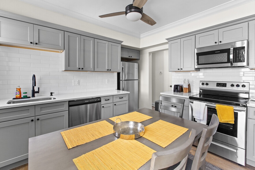 Kitchen - 31 Juliette St