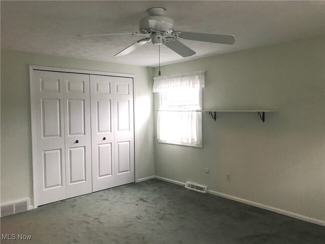 Building Photo - 33403 Cromwell Dr