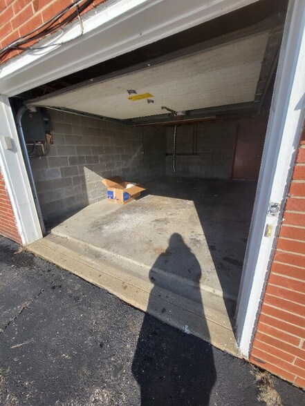 Building Photo - 4640 Applegrove St NW