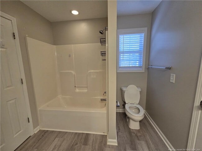 Building Photo - 220 Loxley Ln