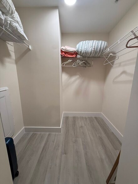 Building Photo - 26600 Rosewood Pointe Dr