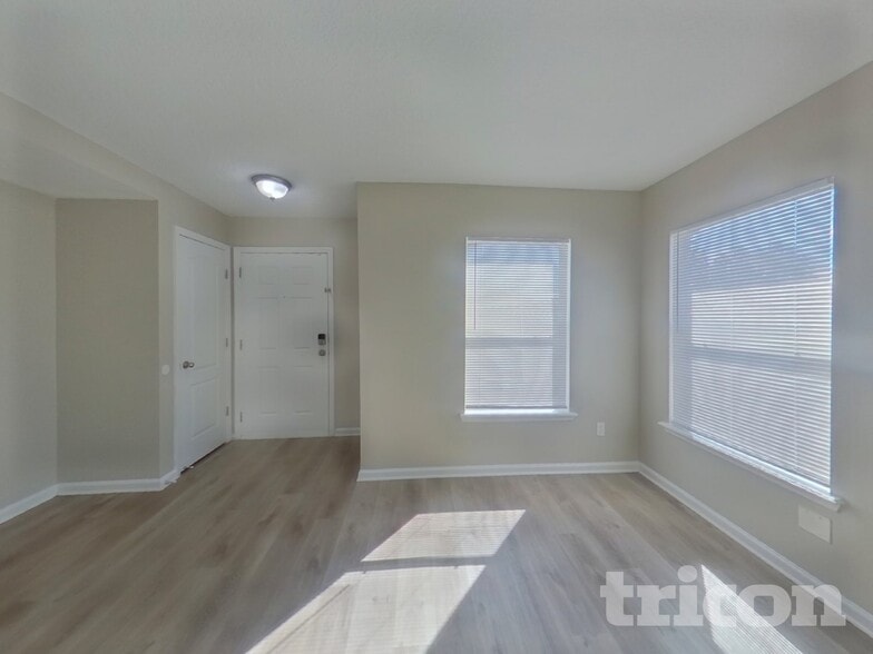 Building Photo - 76221 Long Pond Loop