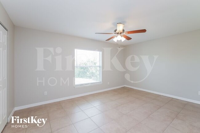 Building Photo - 12177 Helios Ave