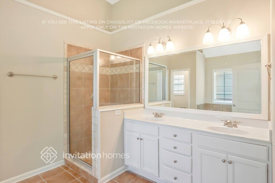 Building Photo - 2040 Jessica Way