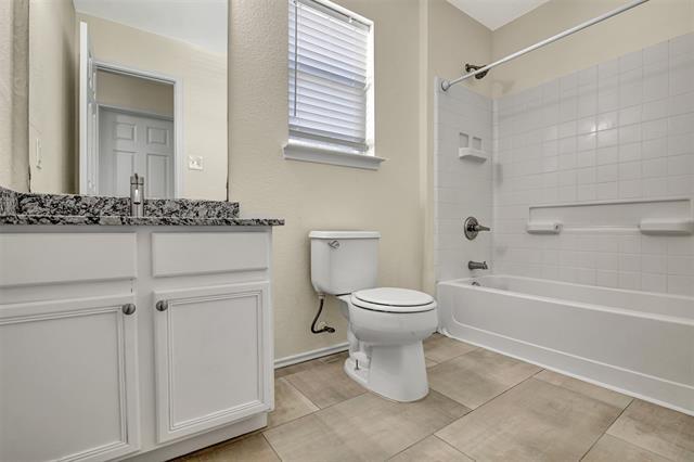 Building Photo - 7009 Wind Row Dr