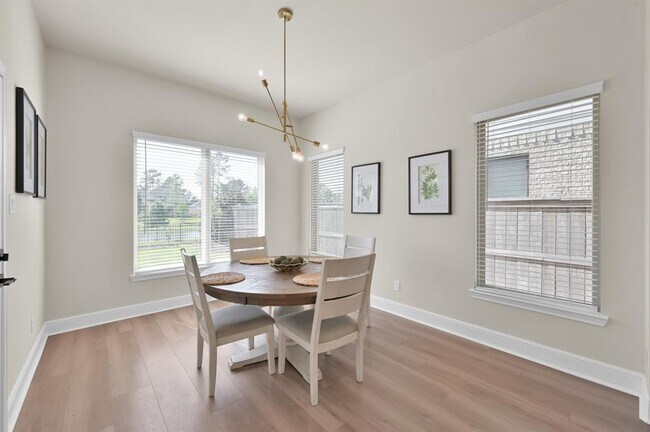Building Photo - 10640 Red Tail Pl