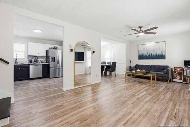 Building Photo - 1787 Hampton Oaks Dr