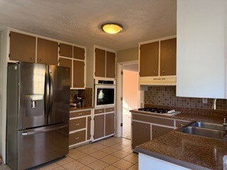 Building Photo - 698 Shannon Way