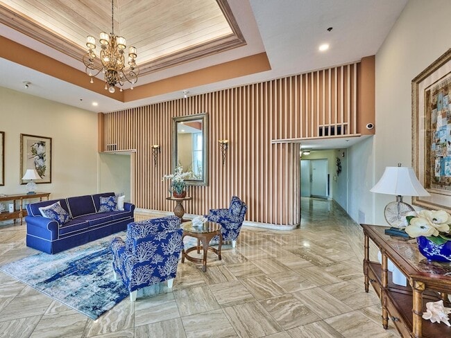 Building Photo - 5051 N Hwy A1A