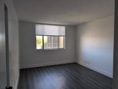 Building Photo - 2.0 bedroom in Lauderdale Lakes Florida 33311