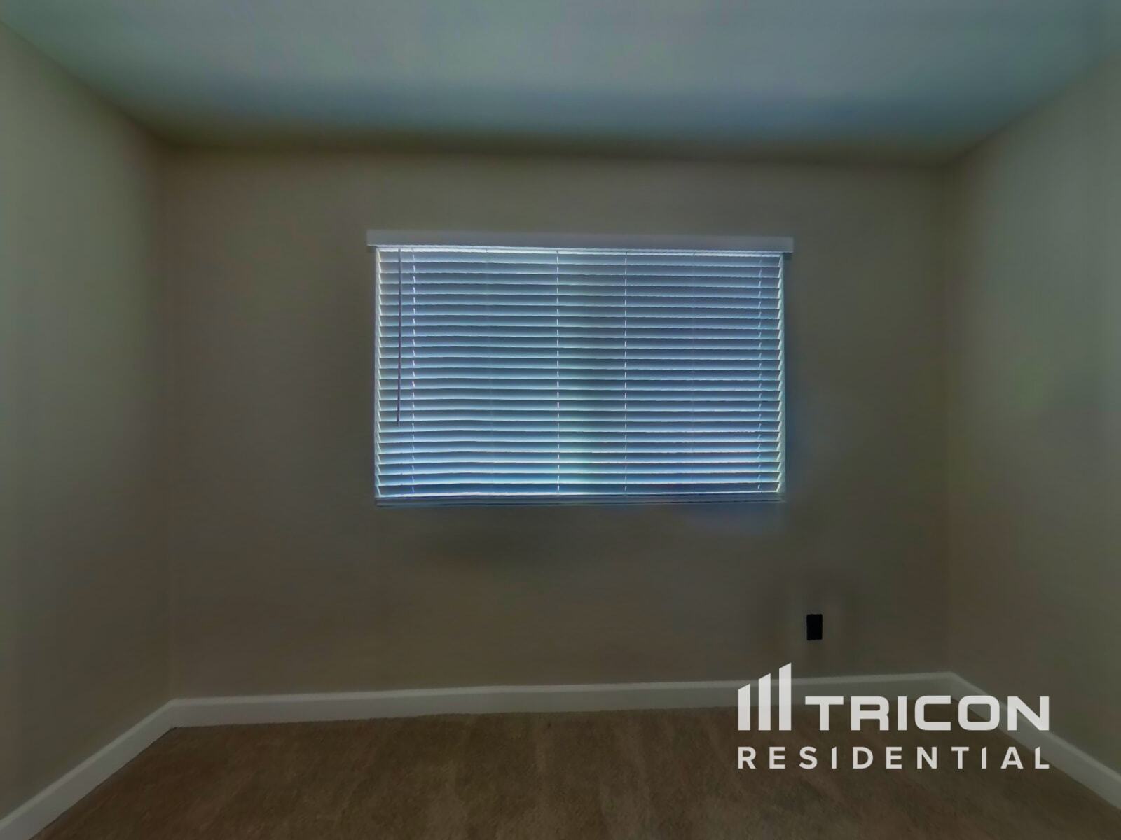 Building Photo - 4007 E Apollo Rd