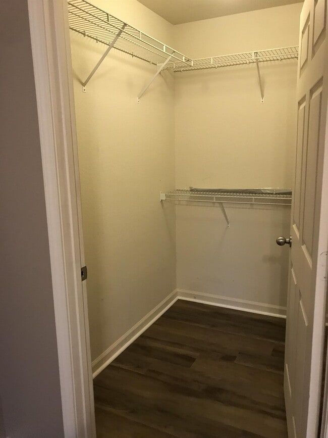 Building Photo - 1405 S 12th St