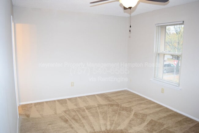 Building Photo - 1412 Woodscape Ln