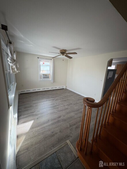 Living room - 33 Hermann St