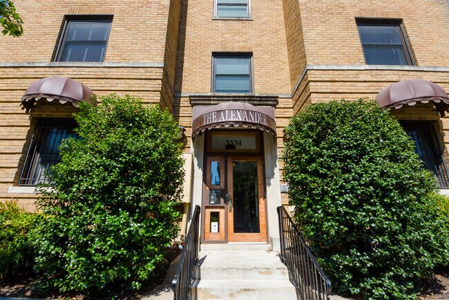 Building Photo - 3534 10th St NW