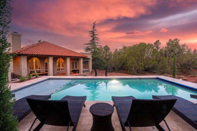 Building Photo - 36 W Dove Wing Dr